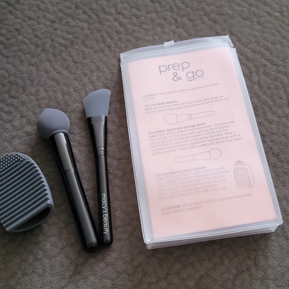 Prep n Go Macys Makeup Set Cosmetics Kit Makeup Brushes